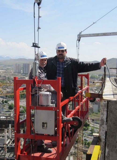 Guide rail lifting work platform